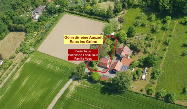 Luftbild Ferienhaus mit Garten